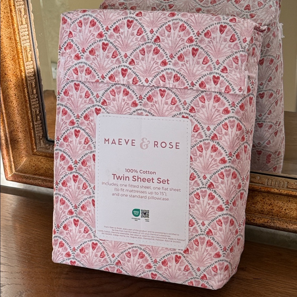 Maeve & Rose Twin Sheet Set. 100% Cotton. - Picture 8 of 12